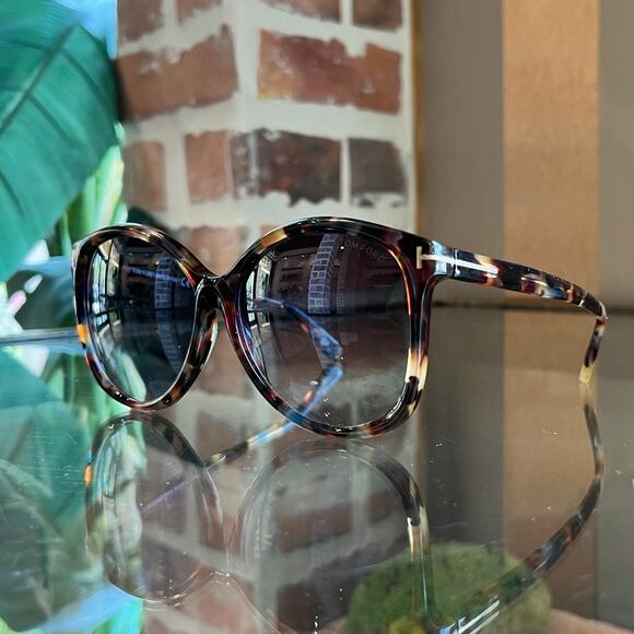 Tom Ford Accessories - TOM FORD Alicia TF275 Tortoise Shell Acetate Sunglasses